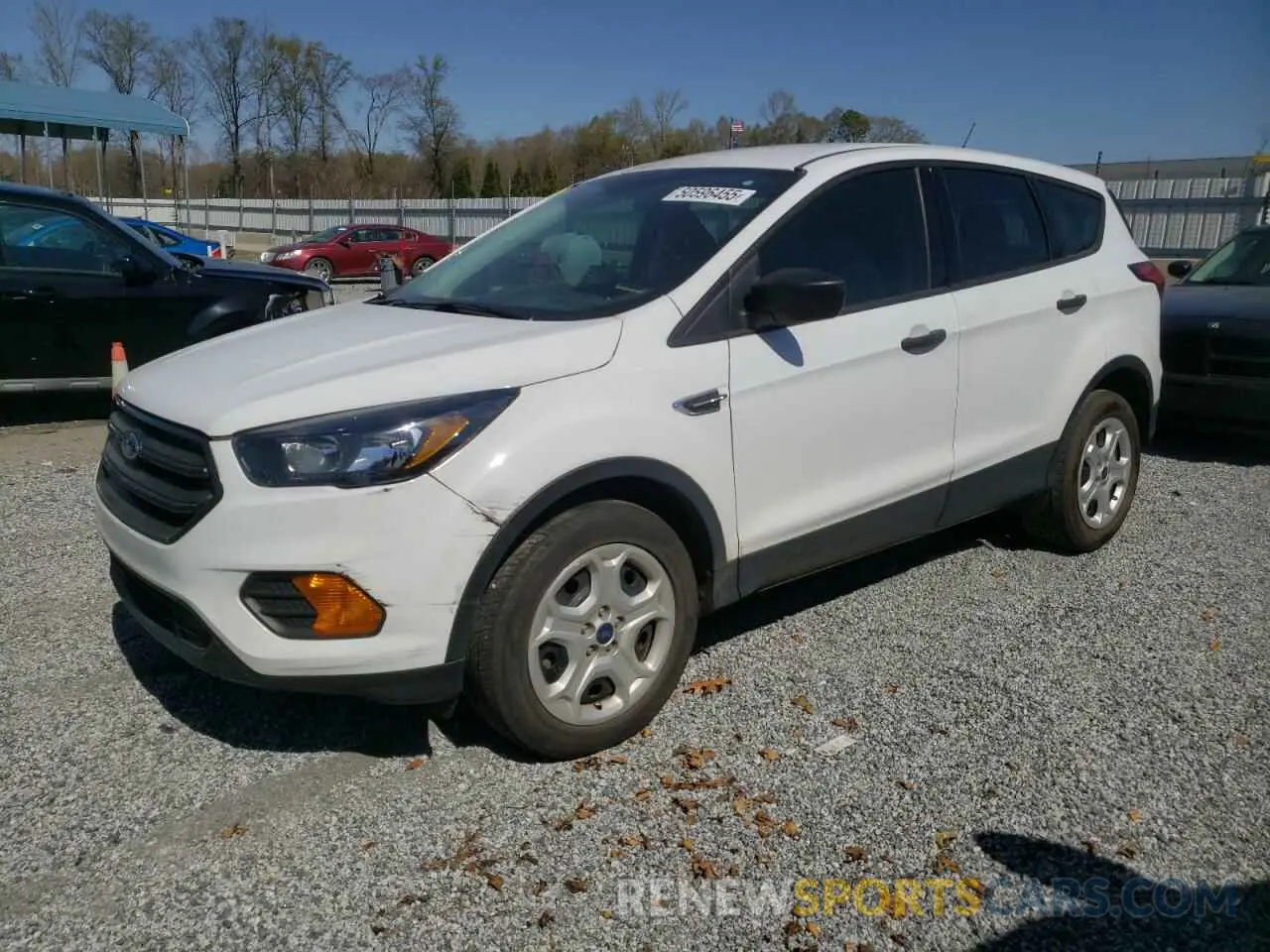 1 Photograph of a damaged car 1FMCU0F7XKUB94243 FORD ESCAPE 2019