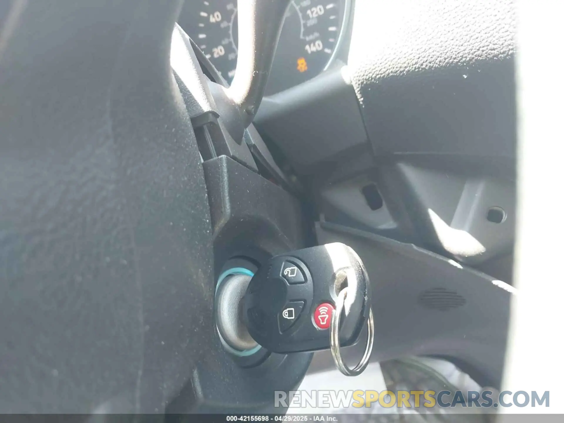 11 Photograph of a damaged car 1FMCU0F7XKUC23627 FORD ESCAPE 2019