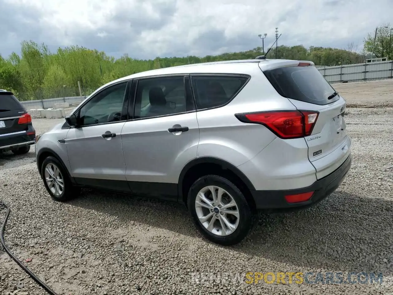 2 Photograph of a damaged car 1FMCU0F7XKUC50200 FORD ESCAPE 2019