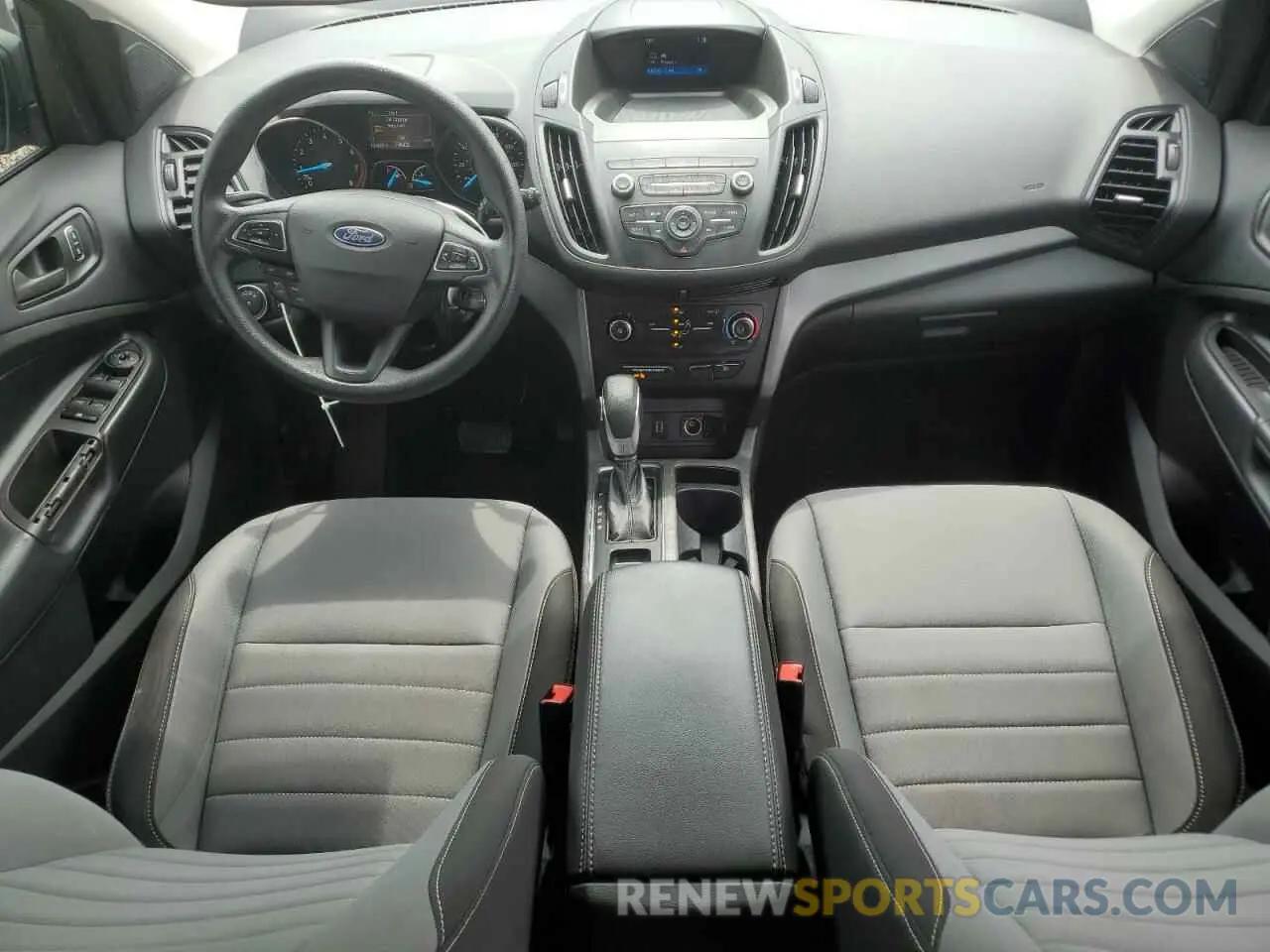 8 Photograph of a damaged car 1FMCU0F7XKUC50200 FORD ESCAPE 2019