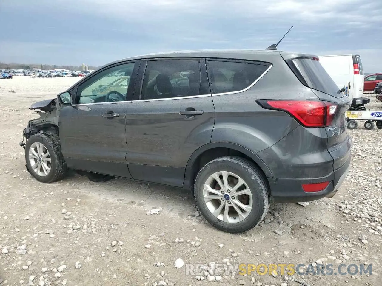 2 Photograph of a damaged car 1FMCU0GD0KUA15969 FORD ESCAPE 2019
