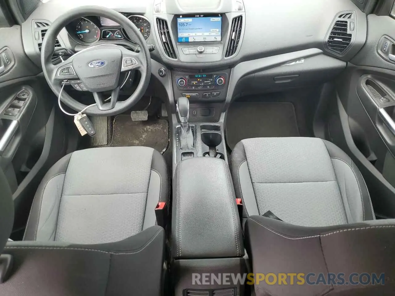 8 Photograph of a damaged car 1FMCU0GD0KUA15969 FORD ESCAPE 2019