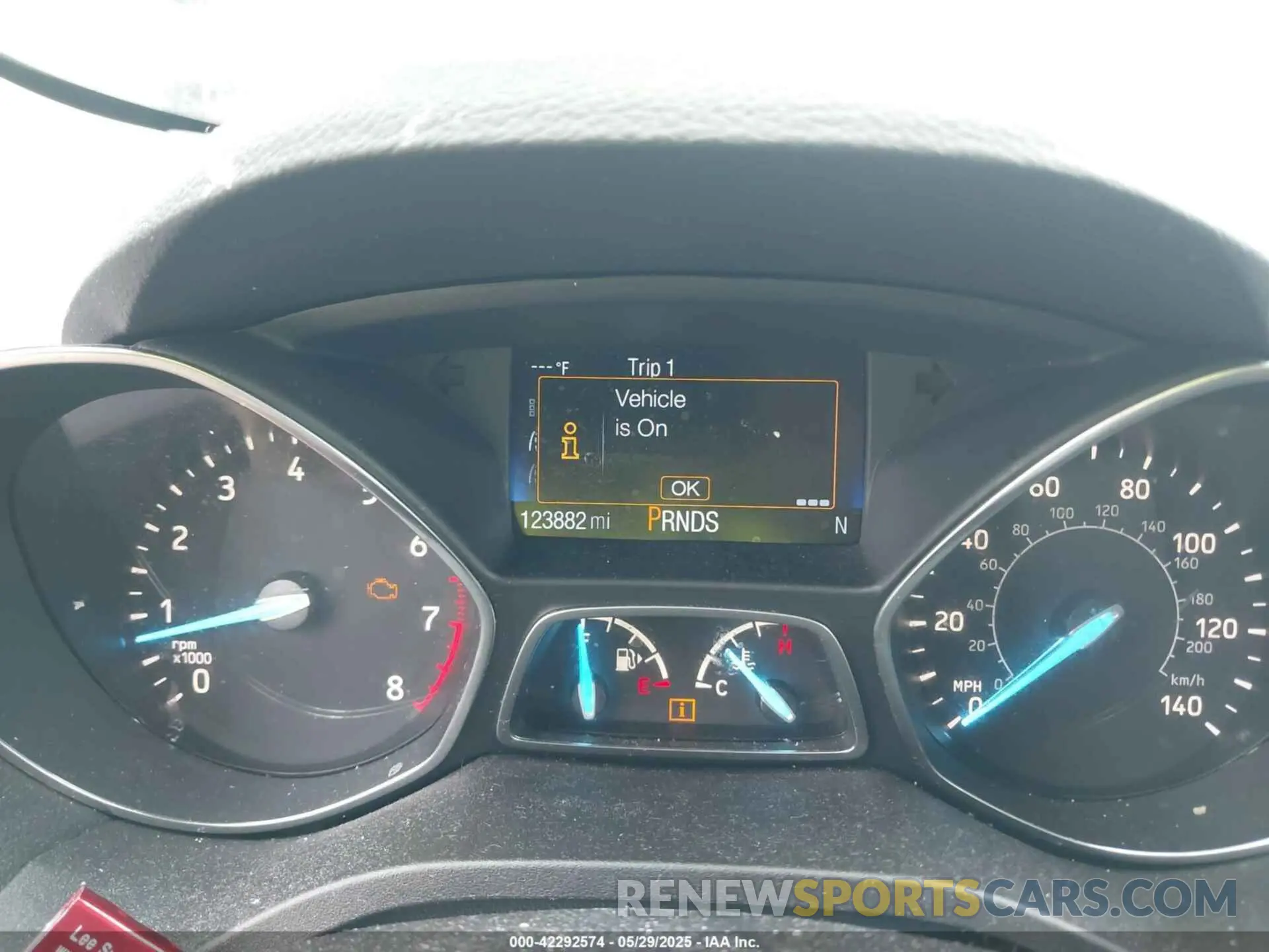 7 Photograph of a damaged car 1FMCU0GD0KUA38832 FORD ESCAPE 2019