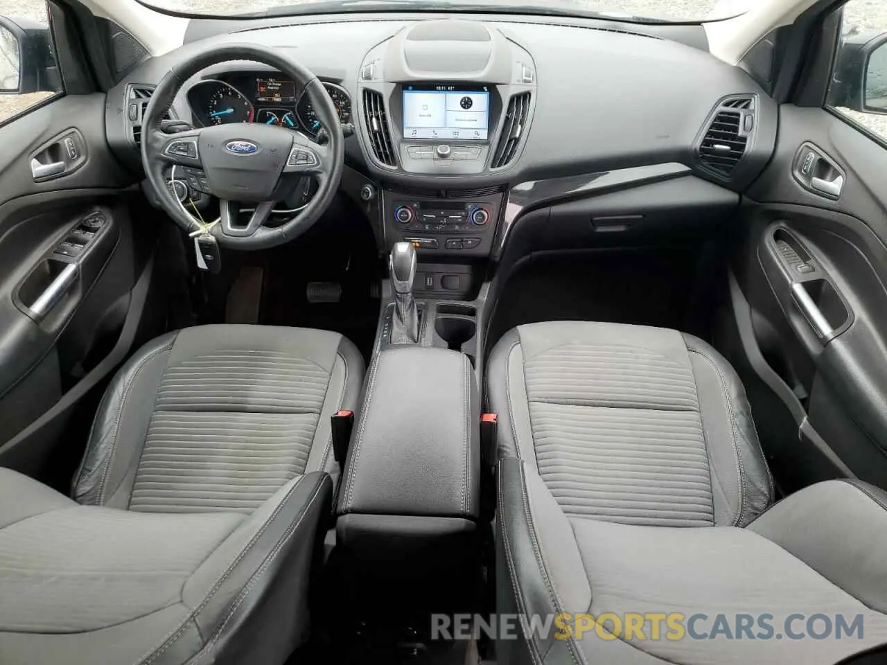 8 Photograph of a damaged car 1FMCU0GD0KUA80546 FORD ESCAPE 2019