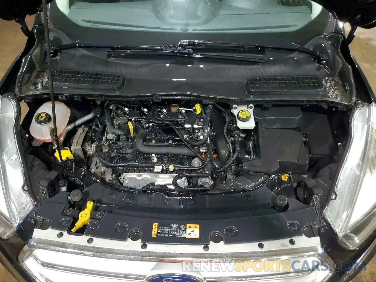 12 Photograph of a damaged car 1FMCU0GD1KUA15835 FORD ESCAPE 2019