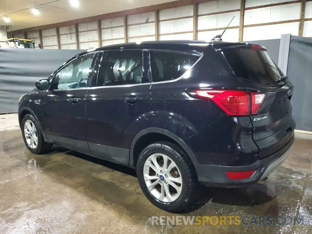 2 Photograph of a damaged car 1FMCU0GD1KUA15835 FORD ESCAPE 2019
