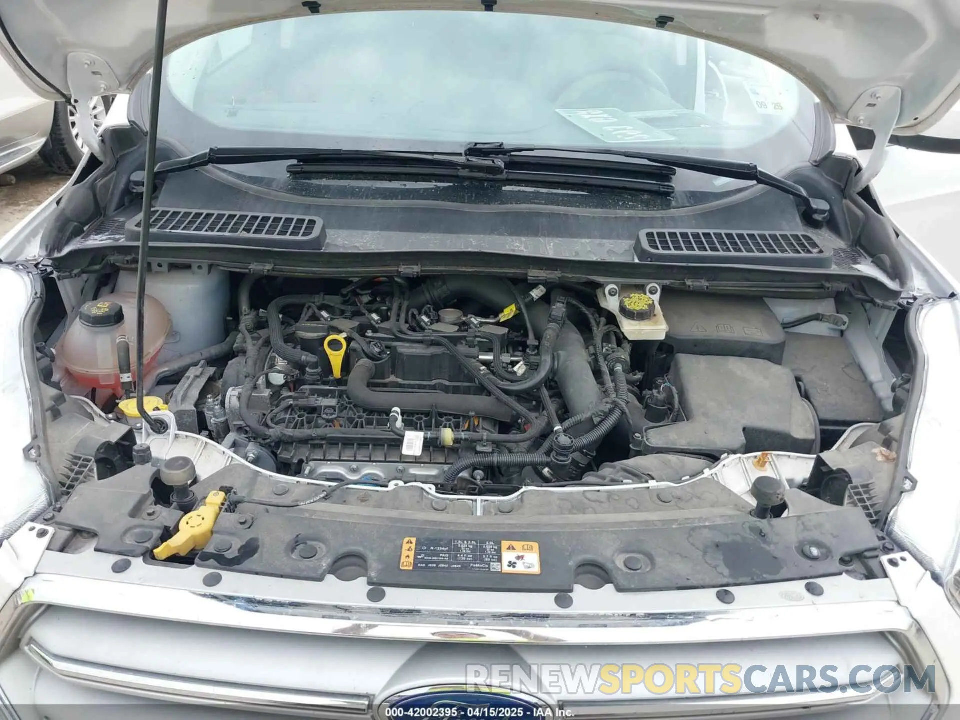 10 Photograph of a damaged car 1FMCU0GD1KUA30027 FORD ESCAPE 2019