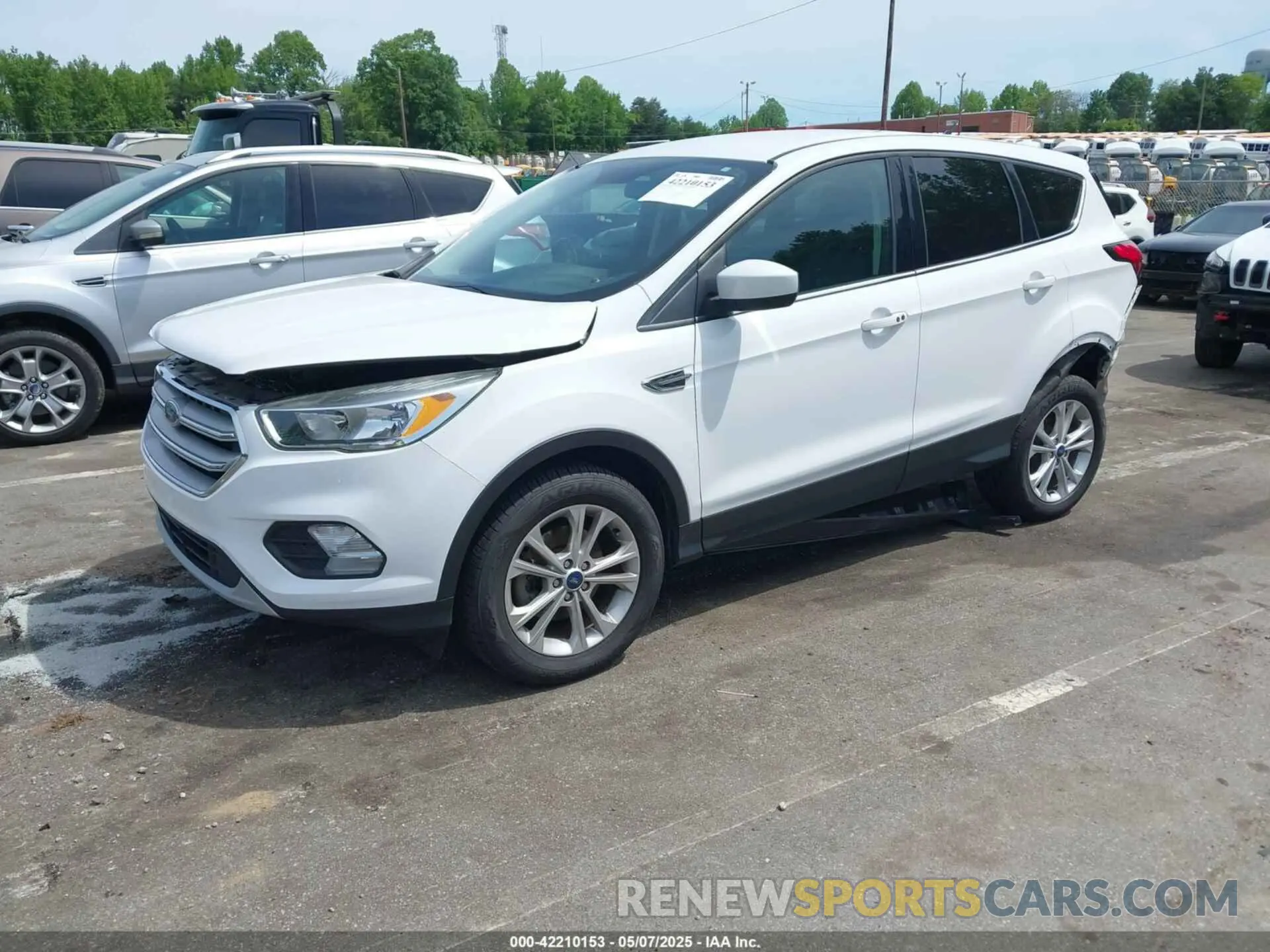 2 Photograph of a damaged car 1FMCU0GD1KUA90714 FORD ESCAPE 2019