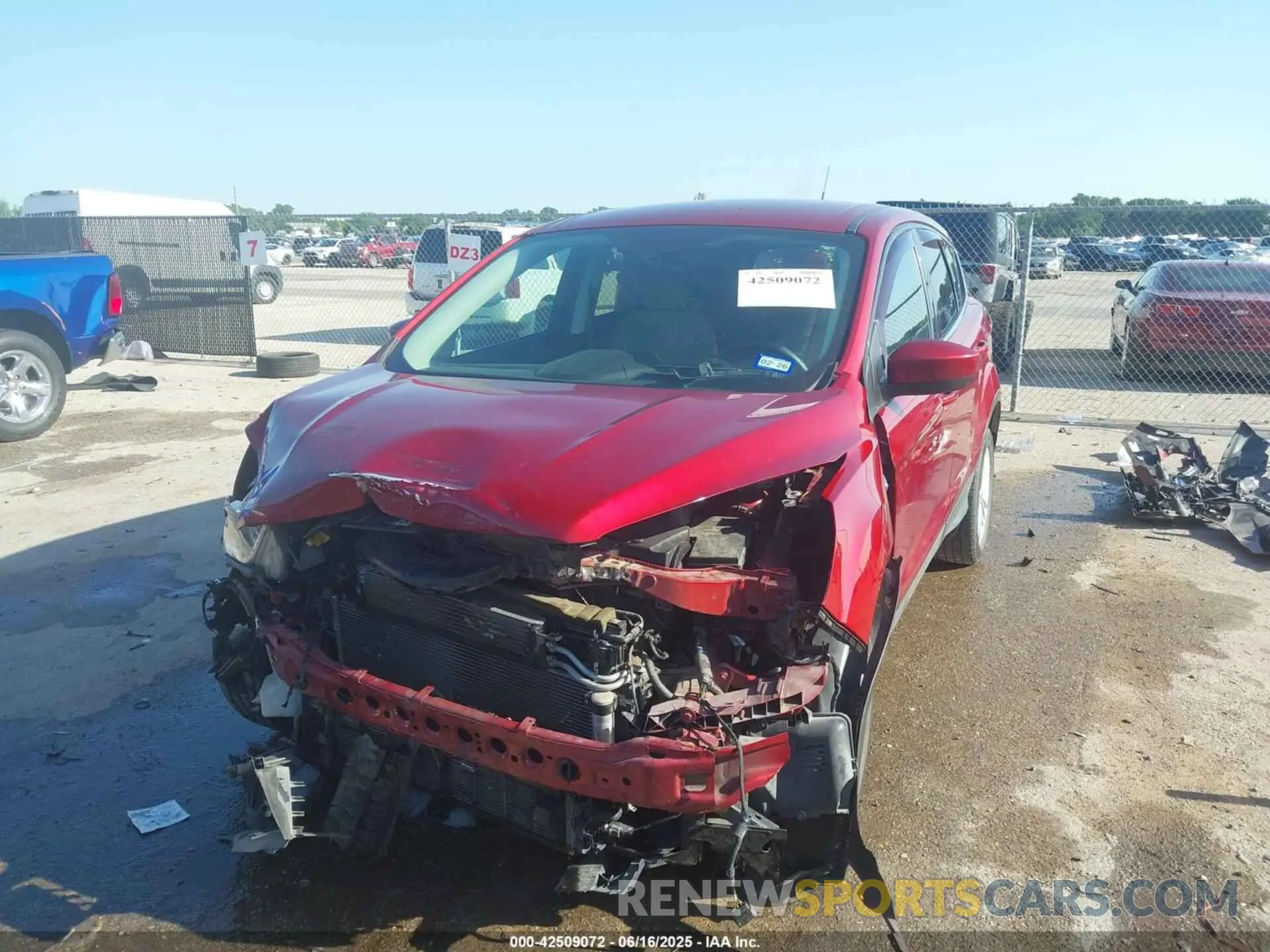 2 Photograph of a damaged car 1FMCU0GD1KUC52129 FORD ESCAPE 2019