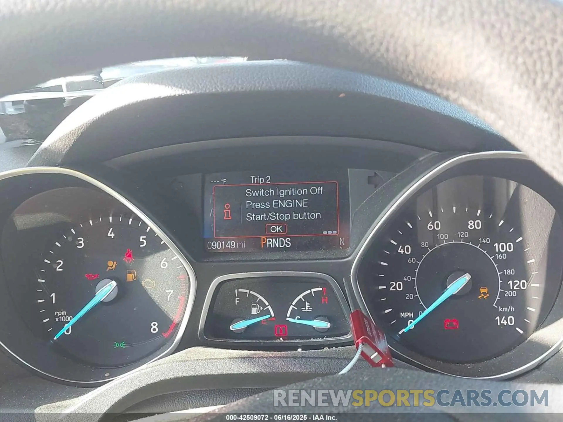 7 Photograph of a damaged car 1FMCU0GD1KUC52129 FORD ESCAPE 2019