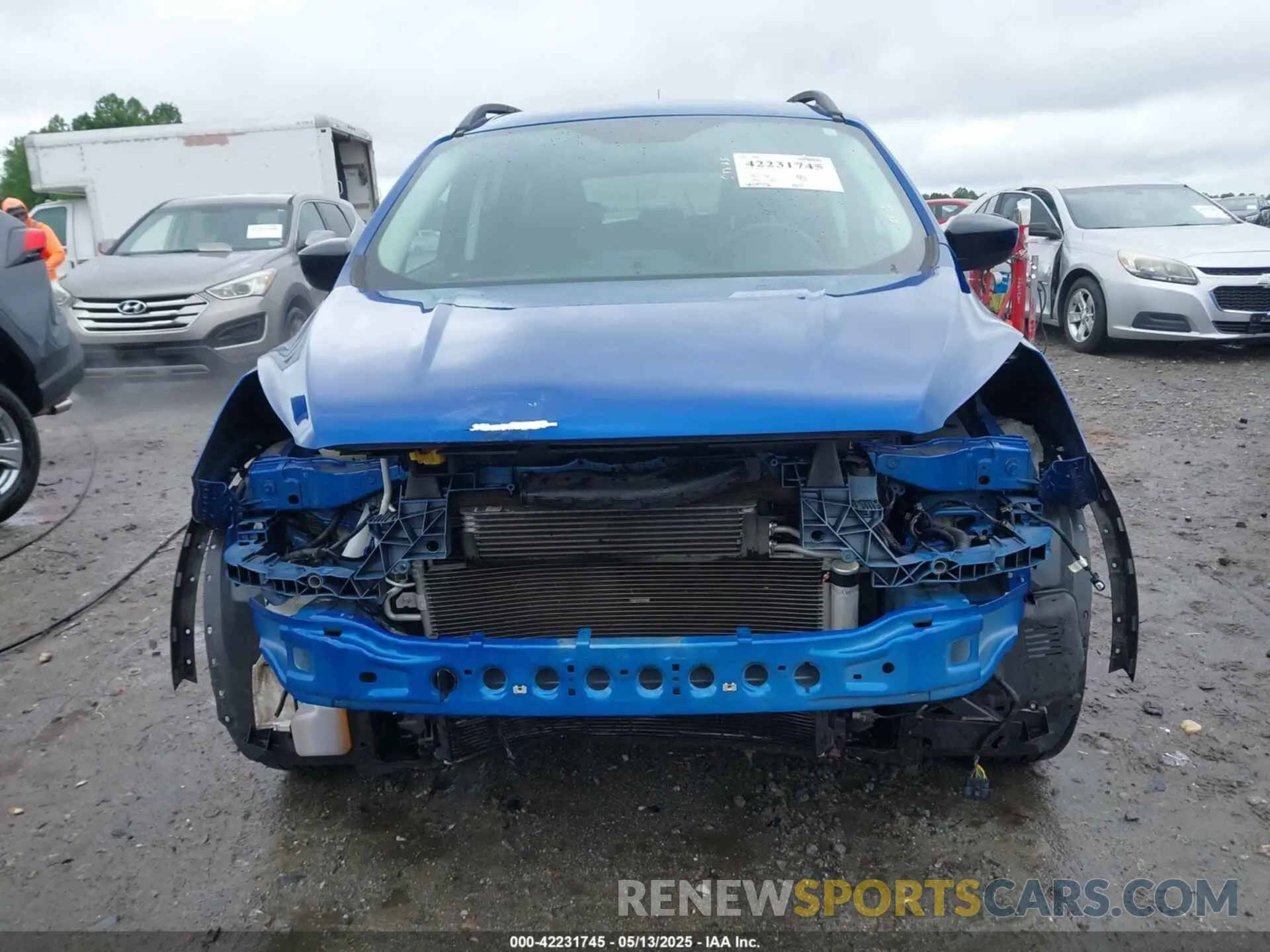 13 Photograph of a damaged car 1FMCU0GD2KUB45025 FORD ESCAPE 2019