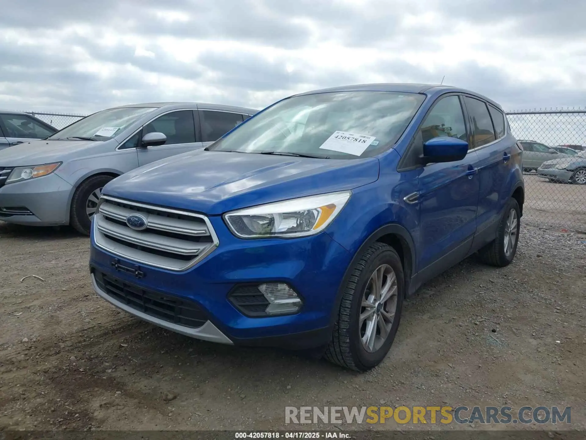 2 Photograph of a damaged car 1FMCU0GD2KUB49611 FORD ESCAPE 2019