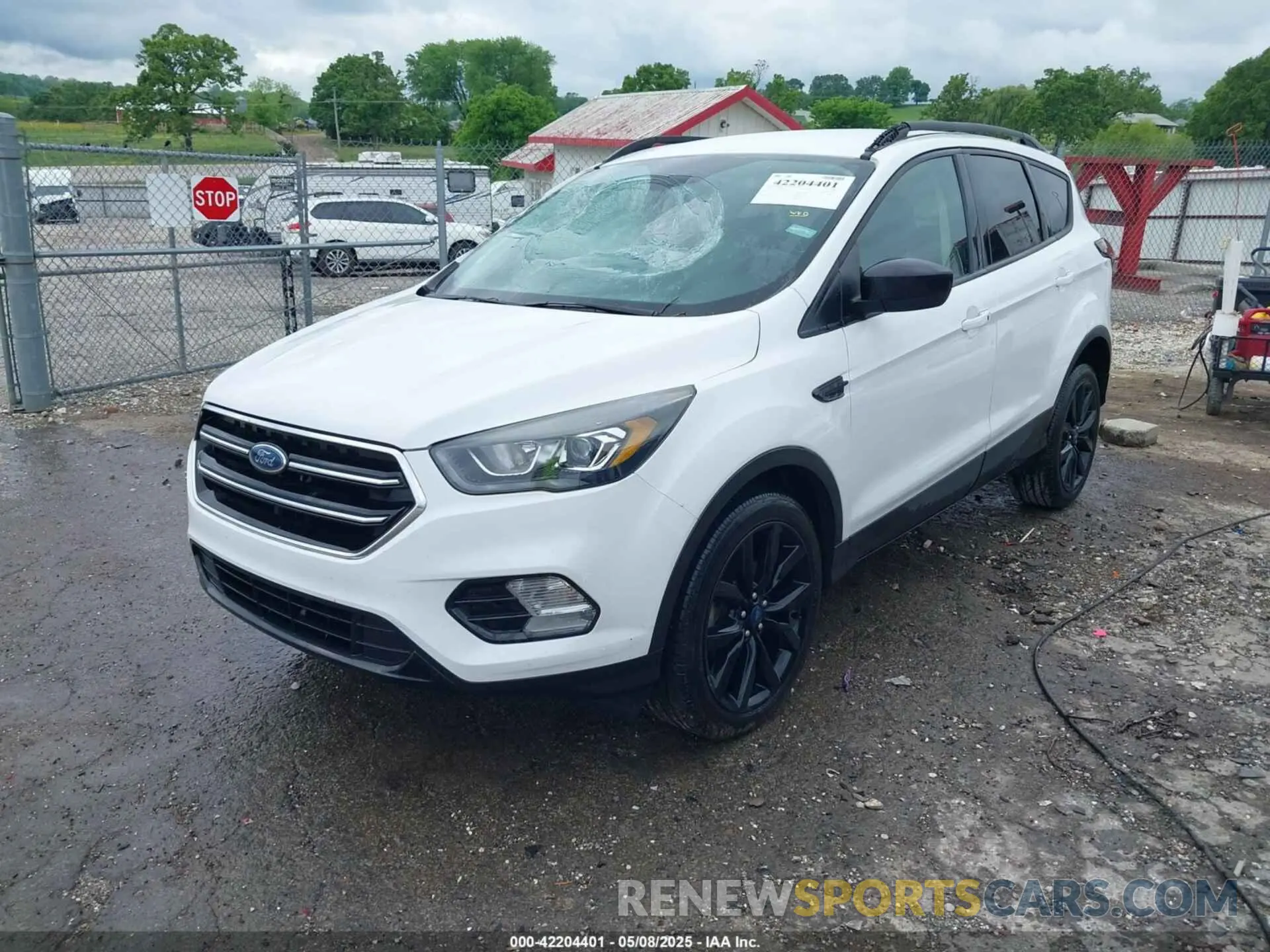 2 Photograph of a damaged car 1FMCU0GD2KUC46050 FORD ESCAPE 2019