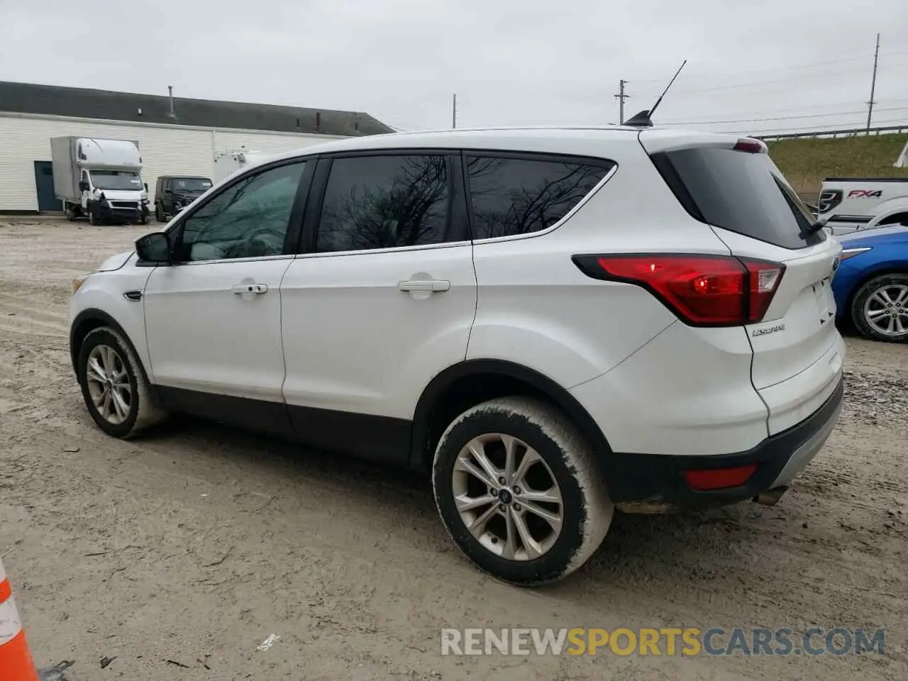 2 Photograph of a damaged car 1FMCU0GD3KUA07221 FORD ESCAPE 2019
