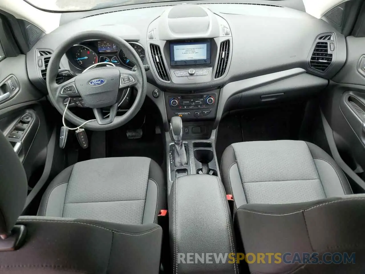8 Photograph of a damaged car 1FMCU0GD3KUA15268 FORD ESCAPE 2019