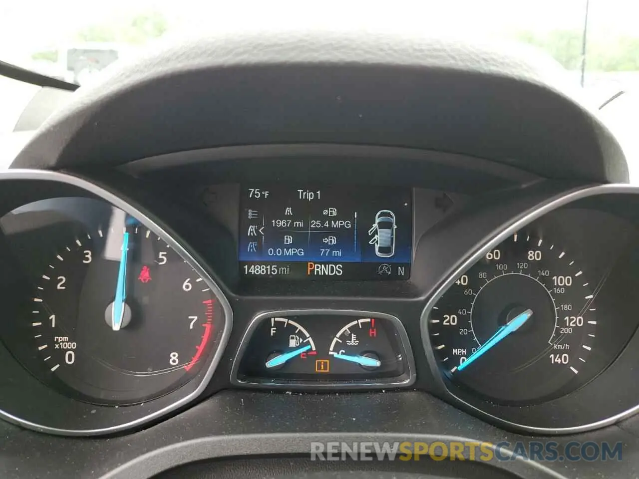 9 Photograph of a damaged car 1FMCU0GD3KUA15268 FORD ESCAPE 2019