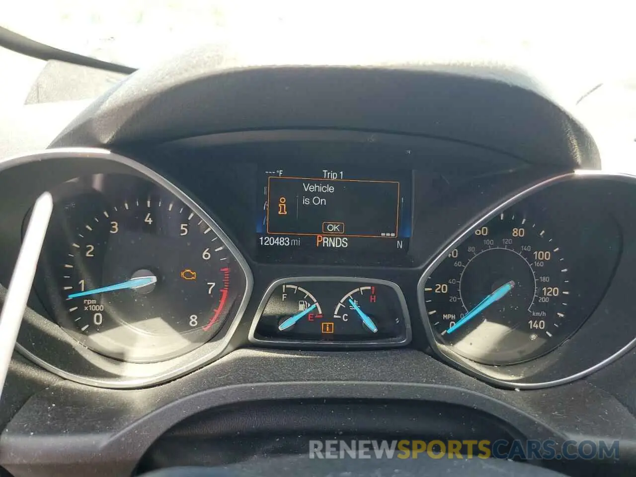 9 Photograph of a damaged car 1FMCU0GD3KUA38680 FORD ESCAPE 2019