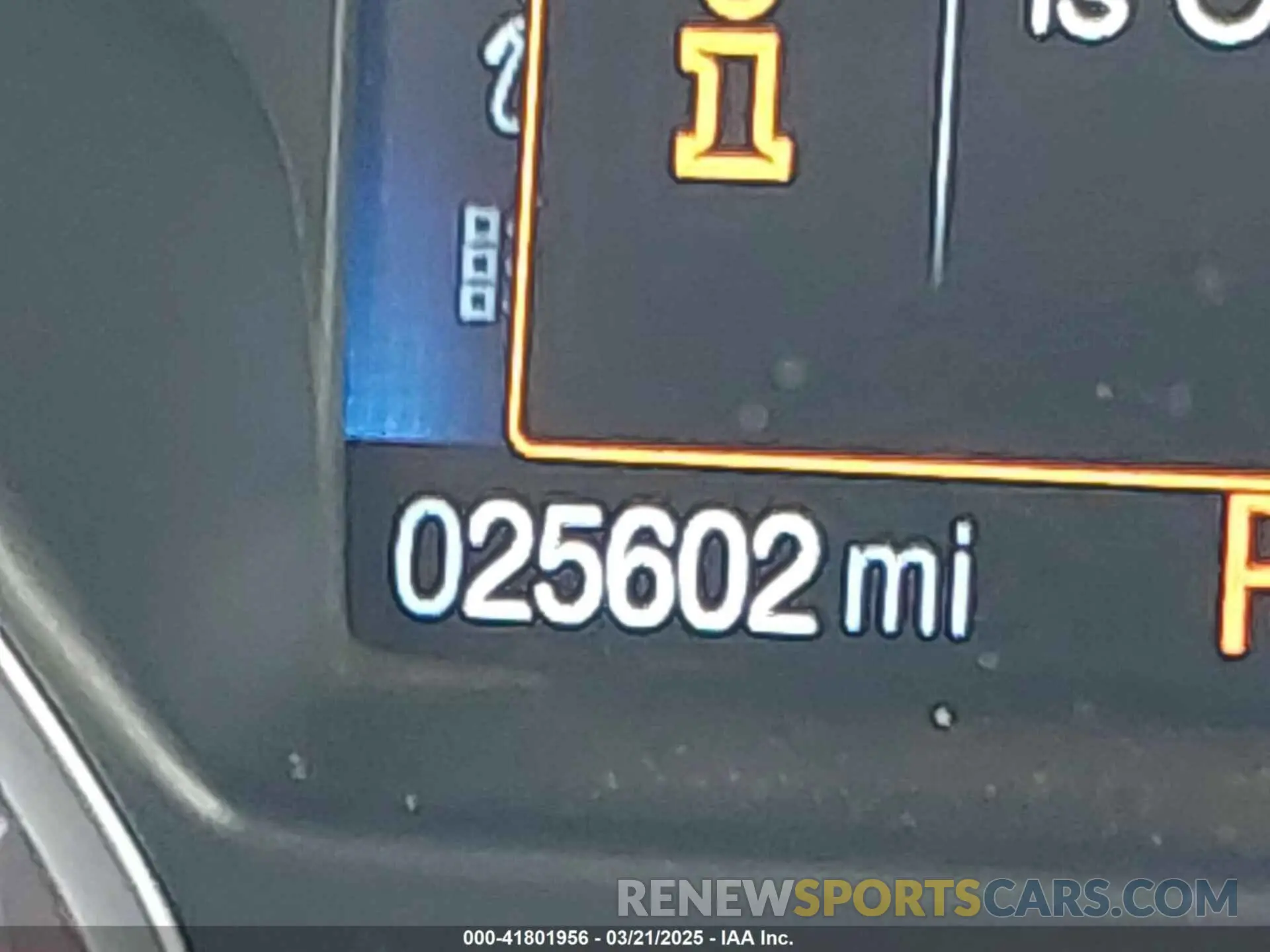 15 Photograph of a damaged car 1FMCU0GD3KUA71923 FORD ESCAPE 2019