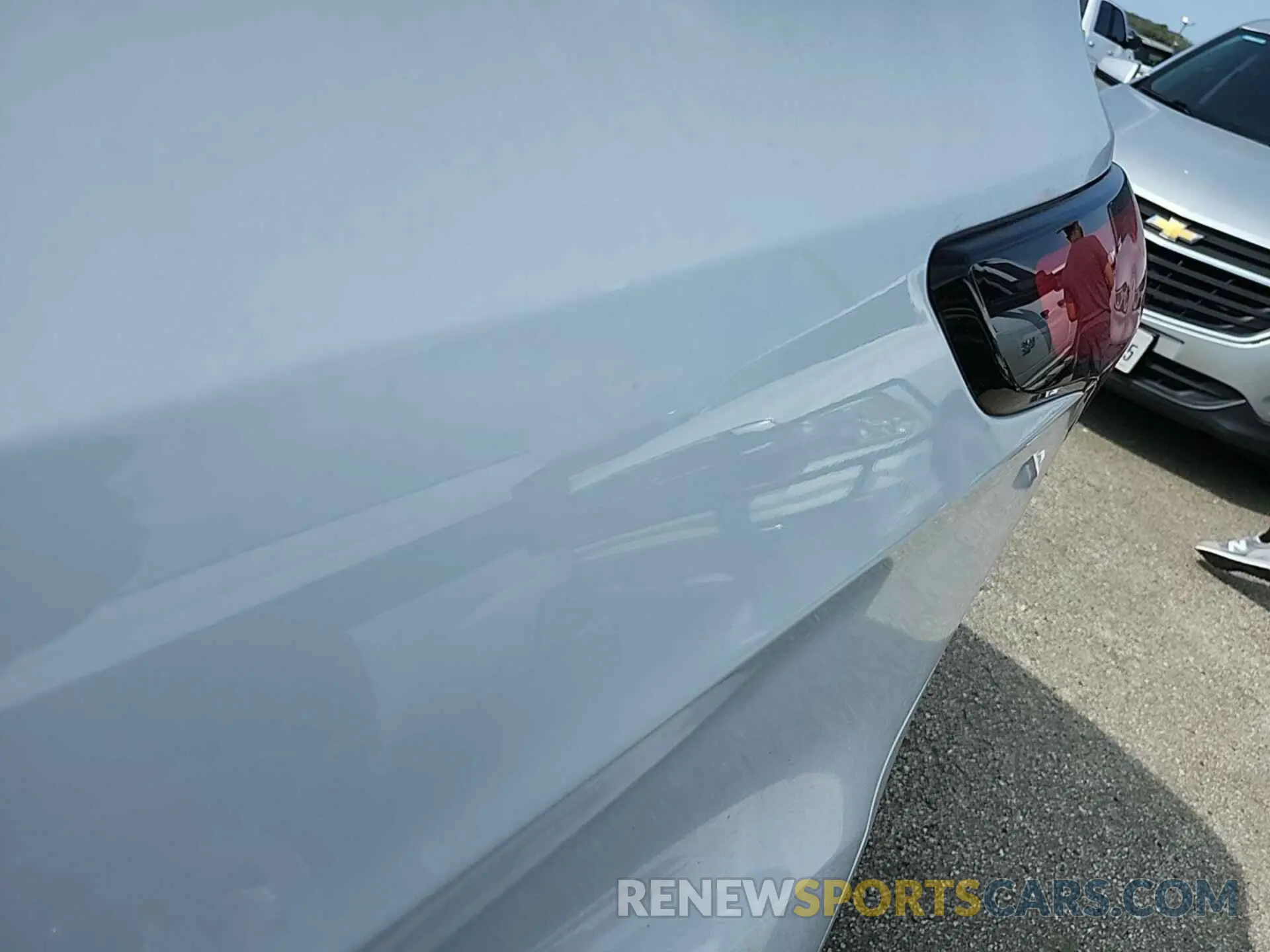 6 Photograph of a damaged car 1FMCU0GD3KUB26080 FORD ESCAPE 2019