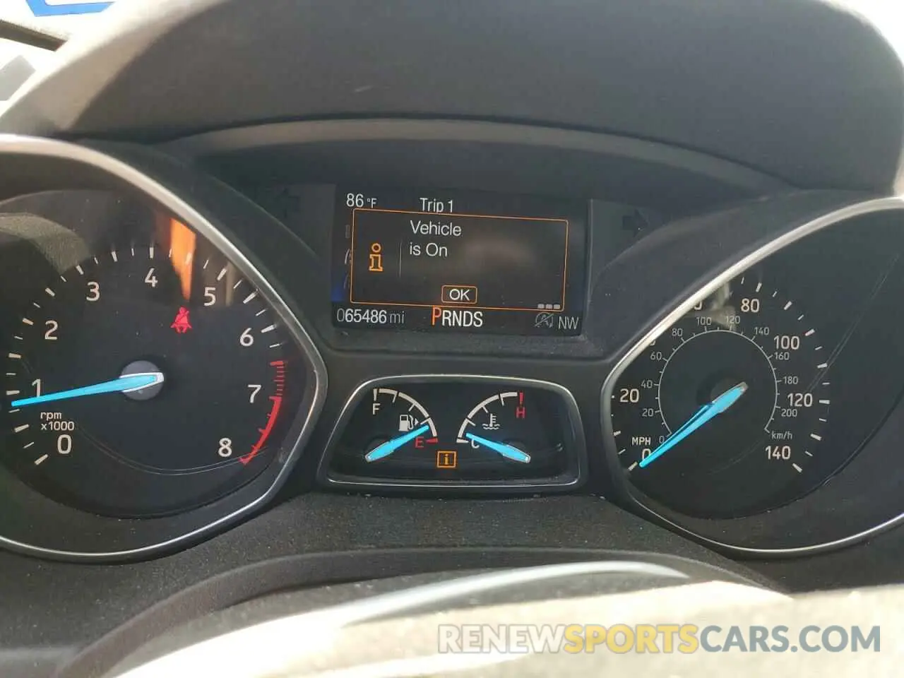 9 Photograph of a damaged car 1FMCU0GD3KUB26225 FORD ESCAPE 2019