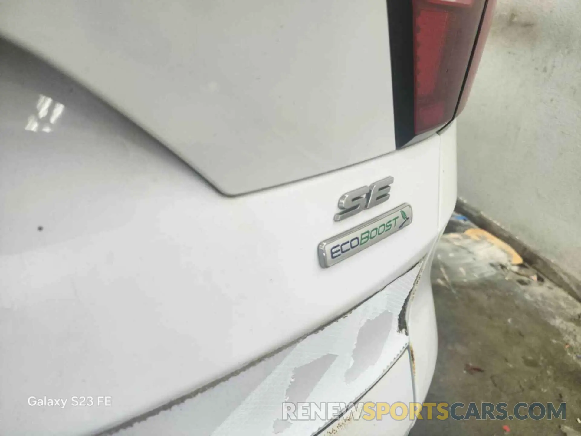 2 Photograph of a damaged car 1FMCU0GD3KUC36997 FORD ESCAPE 2019