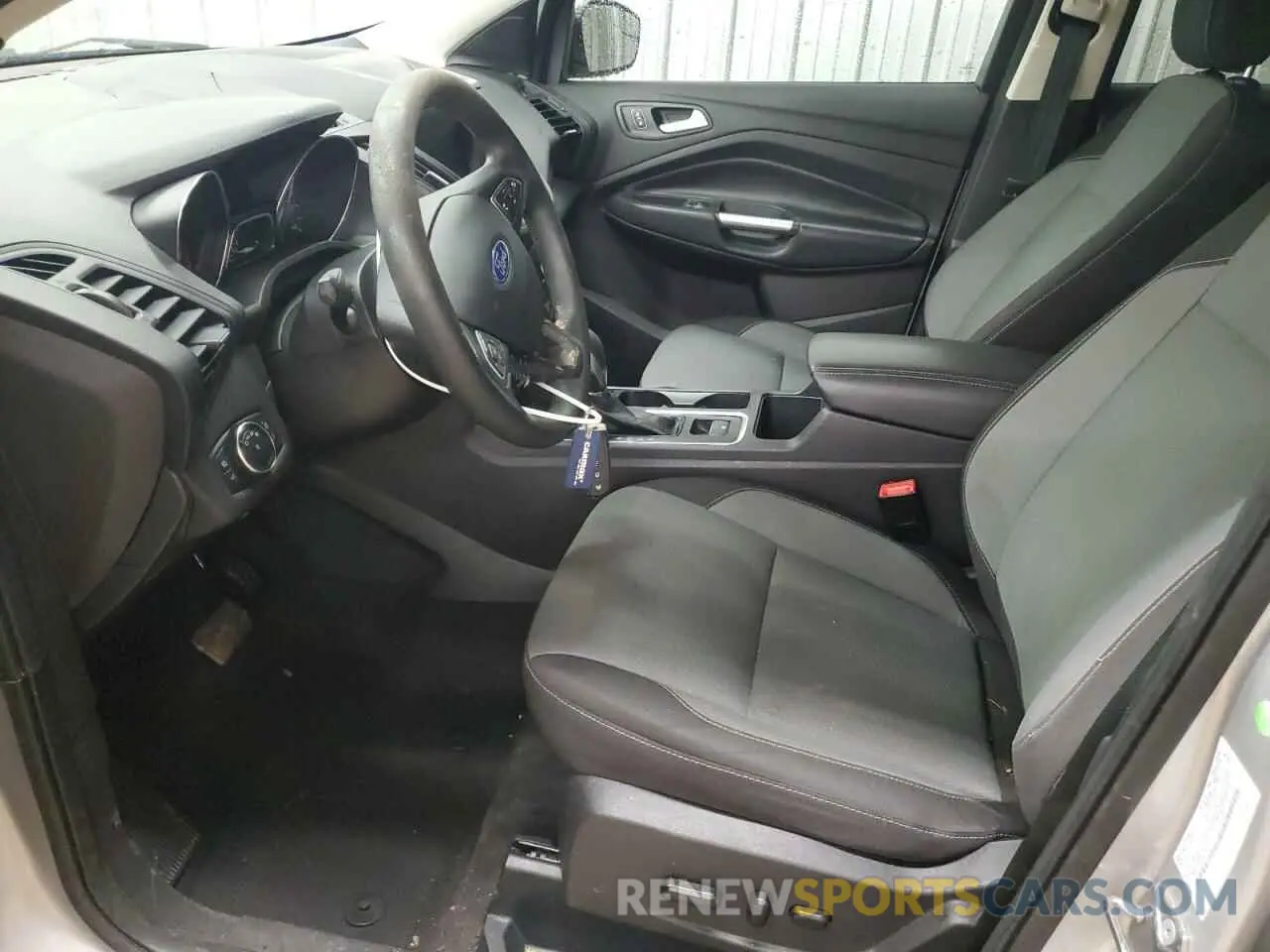 7 Photograph of a damaged car 1FMCU0GD4KUA01511 FORD ESCAPE 2019