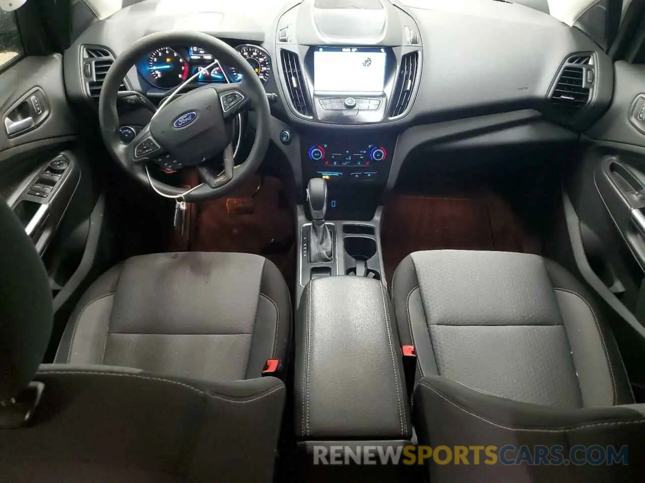 8 Photograph of a damaged car 1FMCU0GD4KUA01511 FORD ESCAPE 2019