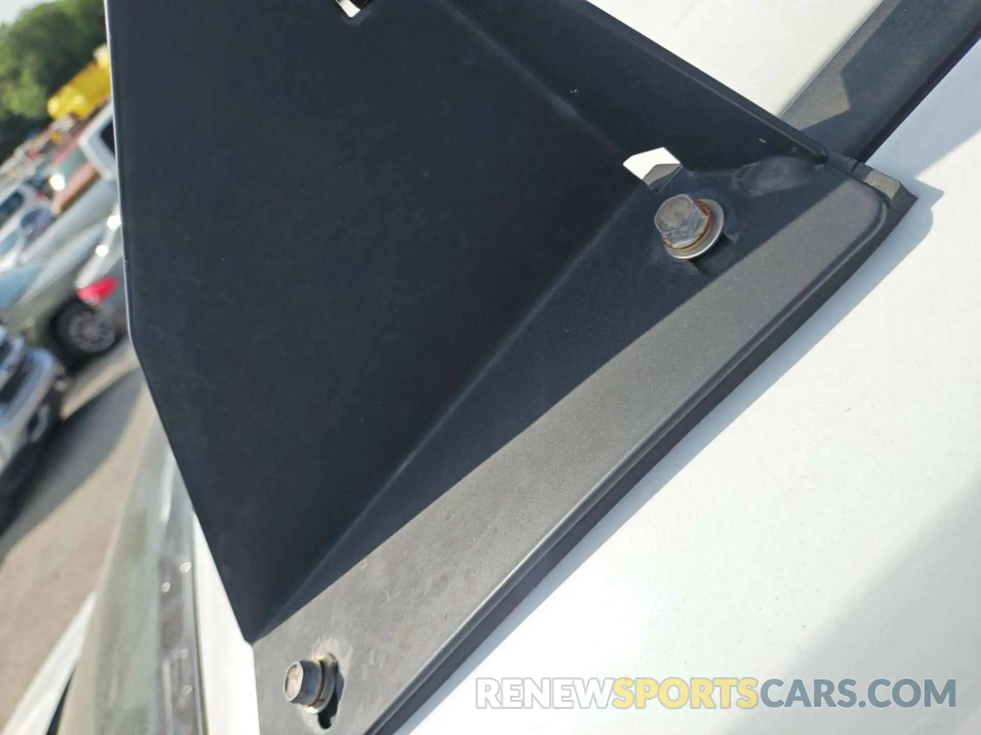 10 Photograph of a damaged car 1FMCU0GD4KUA34072 FORD ESCAPE 2019