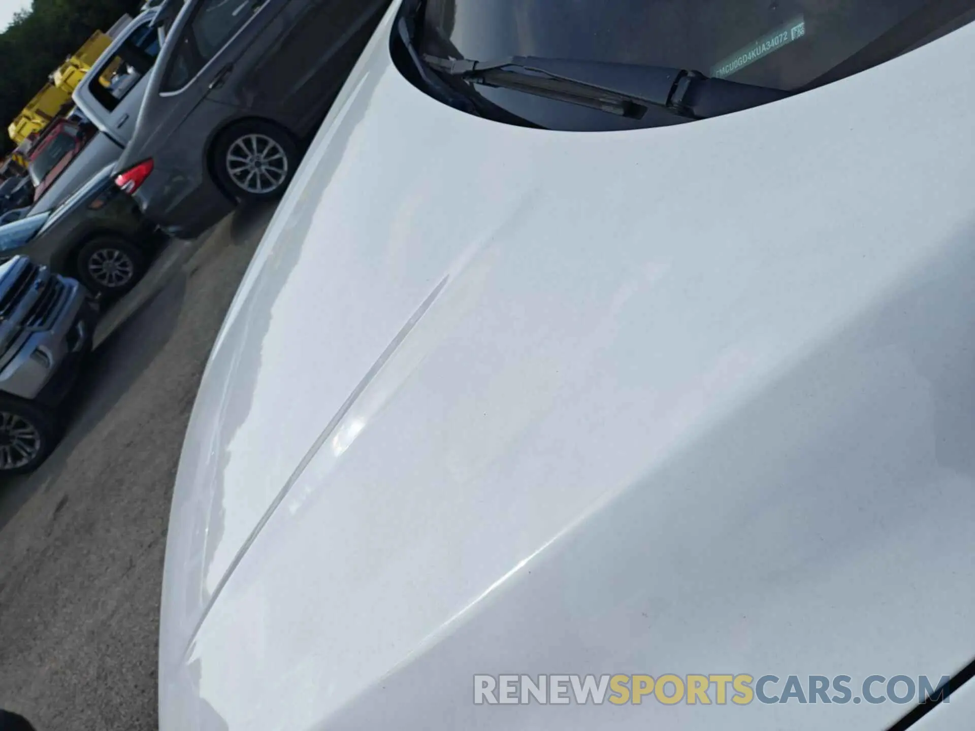 13 Photograph of a damaged car 1FMCU0GD4KUA34072 FORD ESCAPE 2019