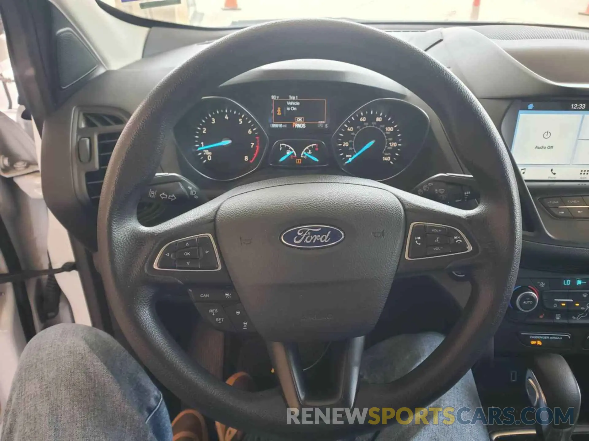 19 Photograph of a damaged car 1FMCU0GD4KUA34072 FORD ESCAPE 2019