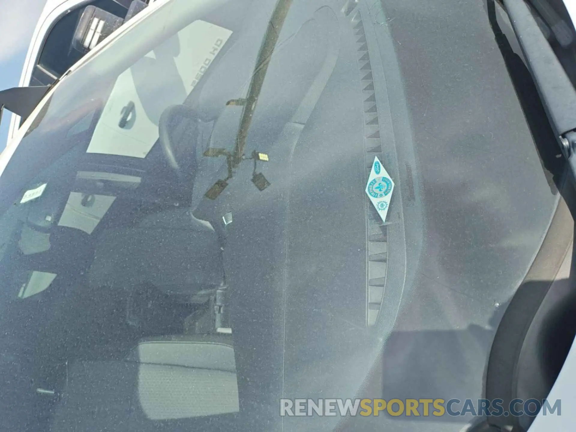23 Photograph of a damaged car 1FMCU0GD4KUA34072 FORD ESCAPE 2019