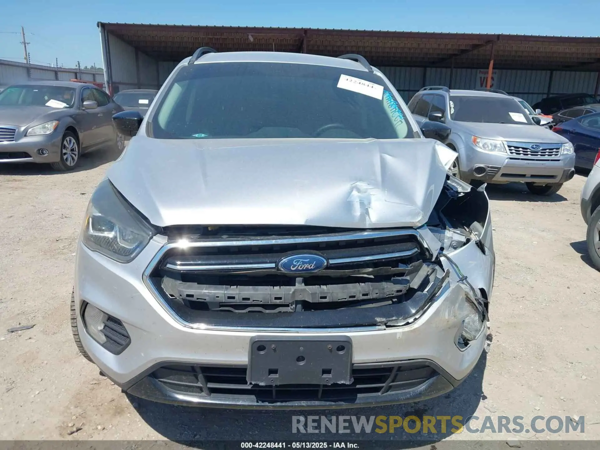 13 Photograph of a damaged car 1FMCU0GD4KUA41314 FORD ESCAPE 2019