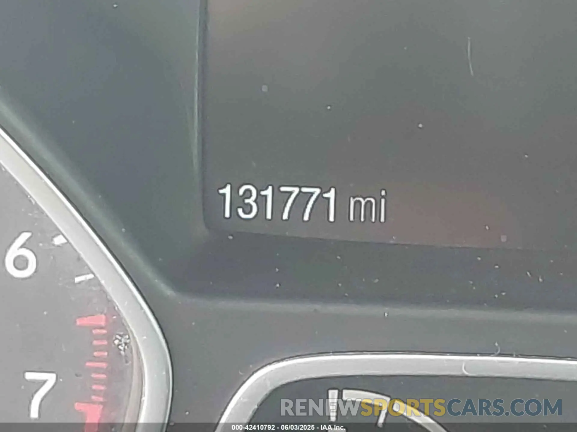 15 Photograph of a damaged car 1FMCU0GD4KUA64947 FORD ESCAPE 2019