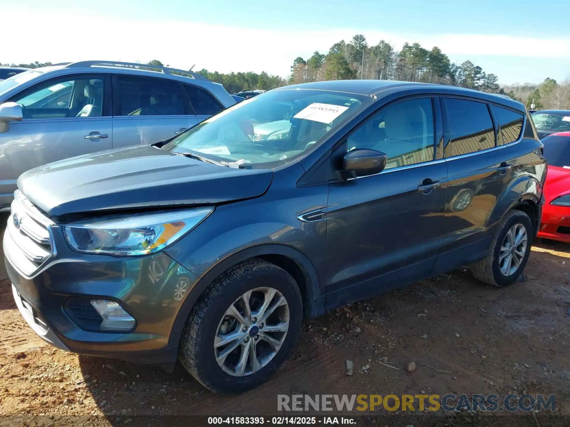 15 Photograph of a damaged car 1FMCU0GD4KUB20403 FORD ESCAPE 2019