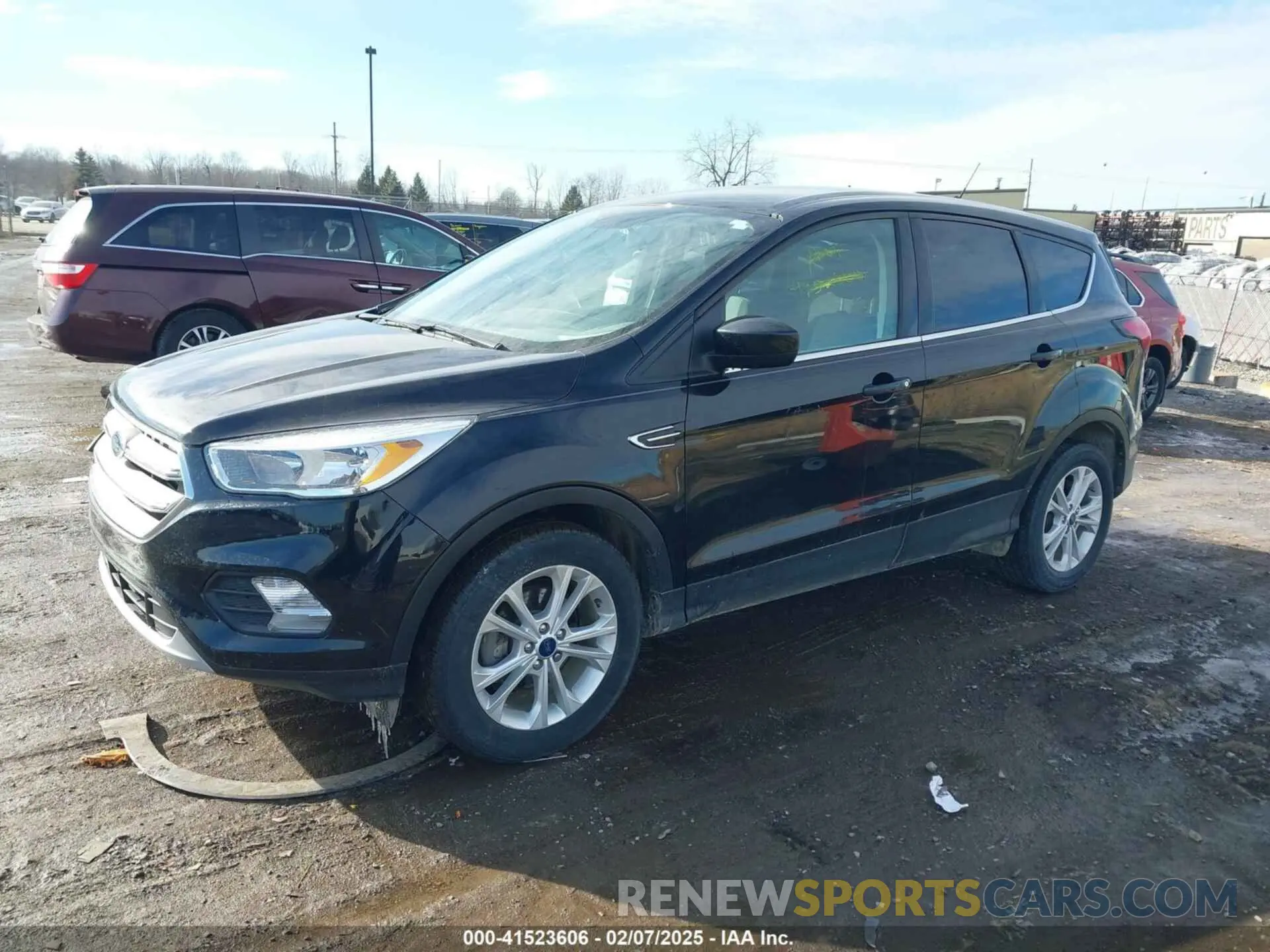 2 Photograph of a damaged car 1FMCU0GD4KUB25455 FORD ESCAPE 2019