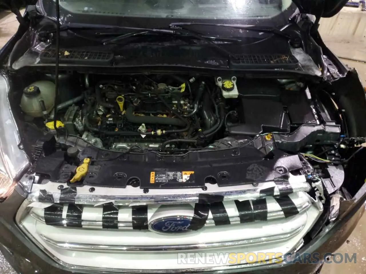 12 Photograph of a damaged car 1FMCU0GD4KUB64935 FORD ESCAPE 2019