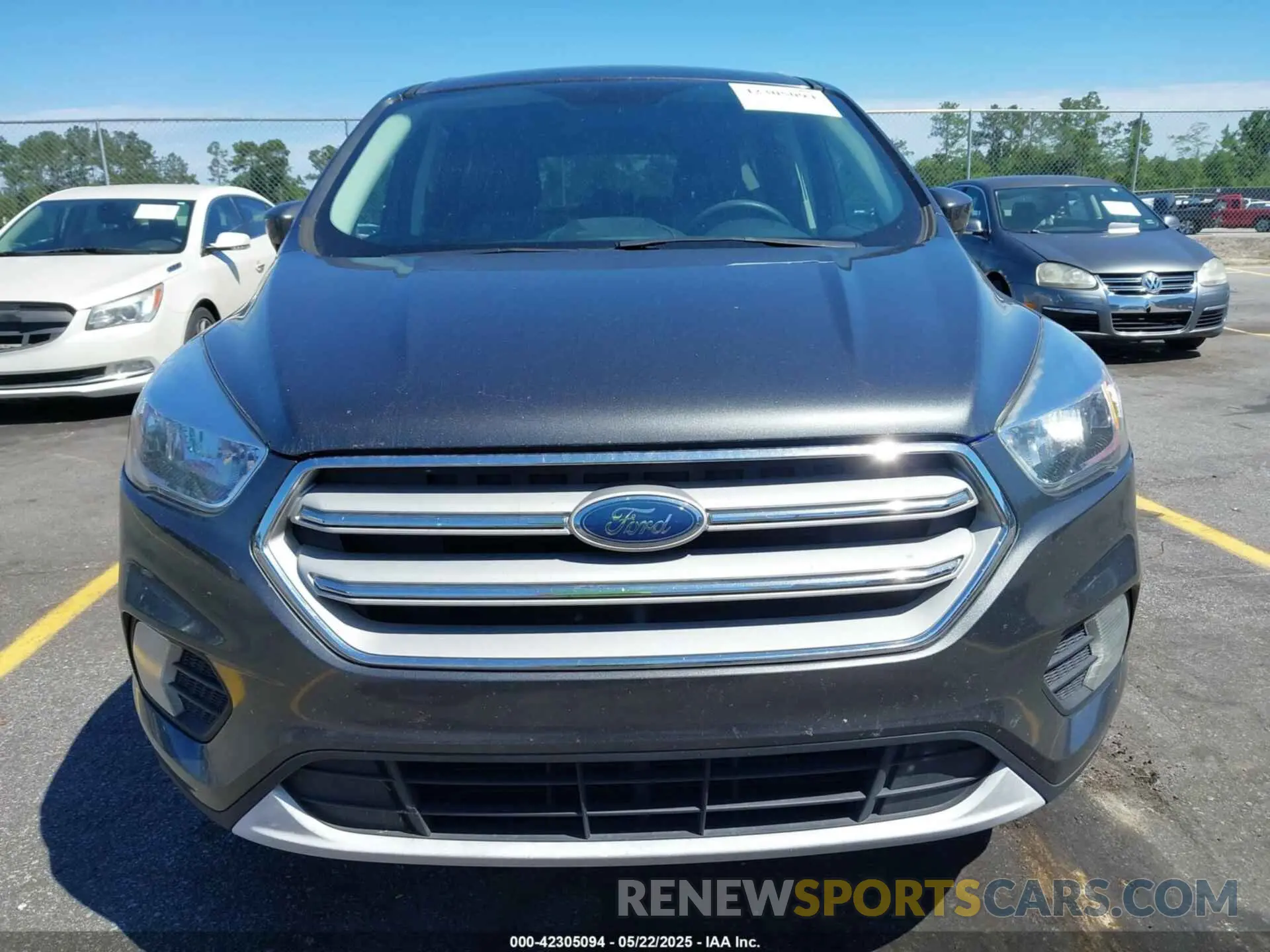 12 Photograph of a damaged car 1FMCU0GD5KUB19907 FORD ESCAPE 2019