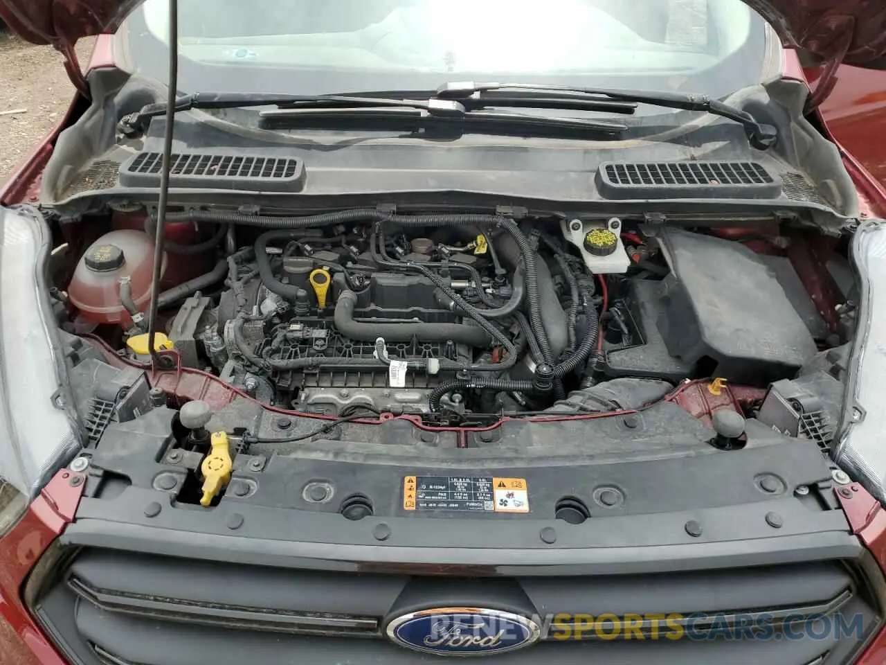 11 Photograph of a damaged car 1FMCU0GD5KUB24167 FORD ESCAPE 2019