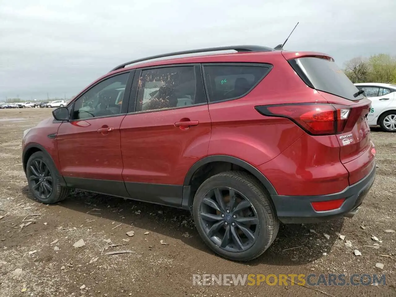 2 Photograph of a damaged car 1FMCU0GD5KUB24167 FORD ESCAPE 2019