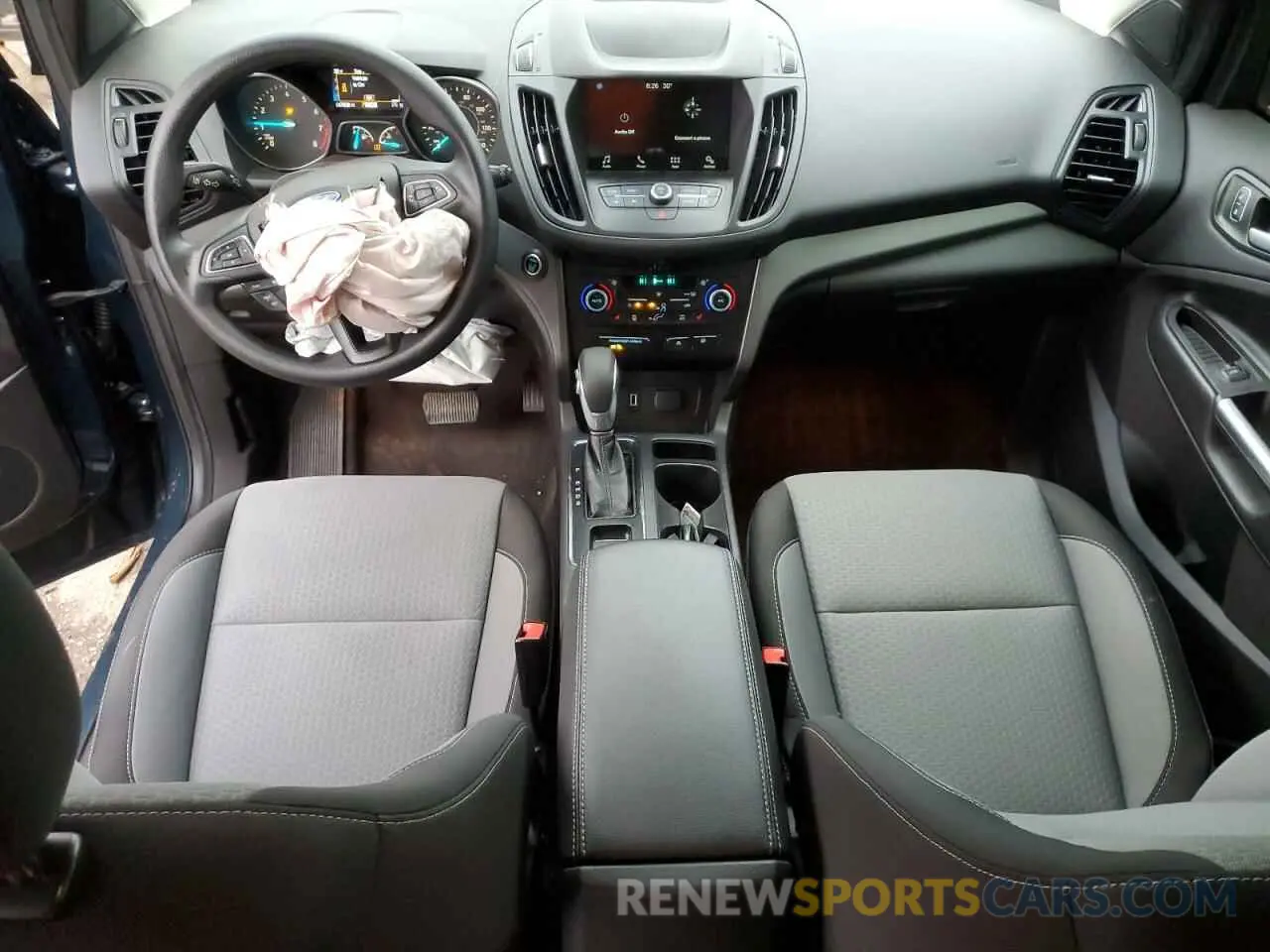 8 Photograph of a damaged car 1FMCU0GD5KUB55466 FORD ESCAPE 2019