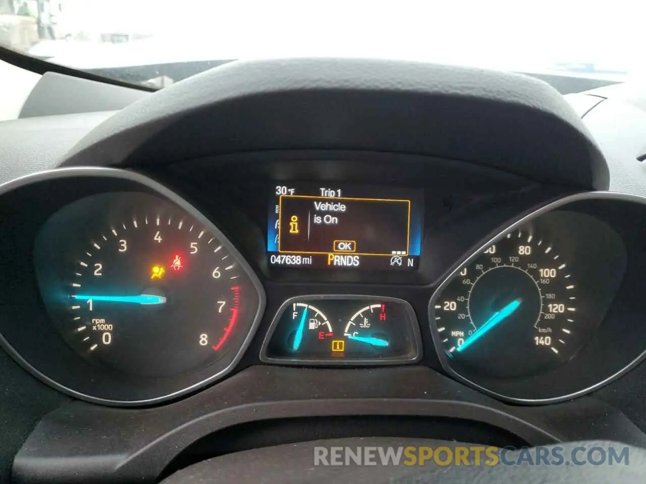 9 Photograph of a damaged car 1FMCU0GD5KUB55466 FORD ESCAPE 2019