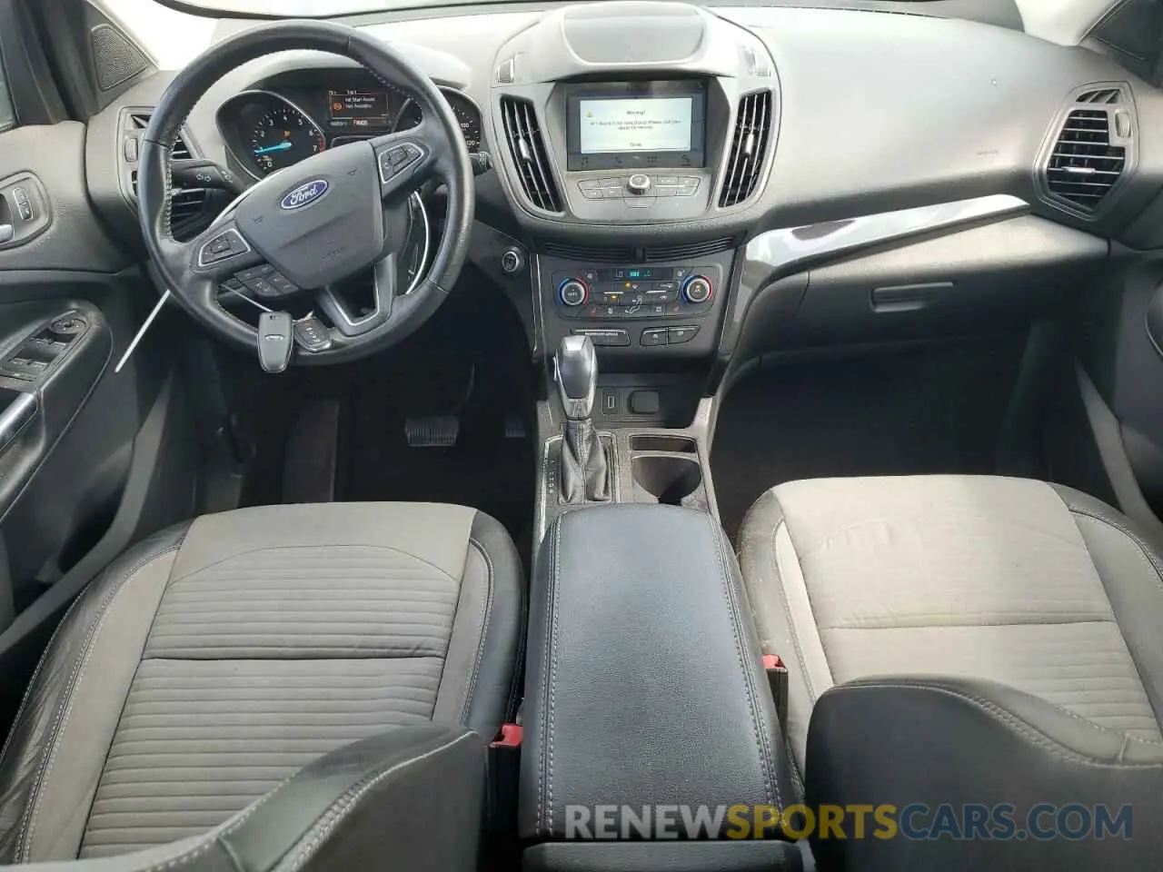 8 Photograph of a damaged car 1FMCU0GD5KUC20168 FORD ESCAPE 2019