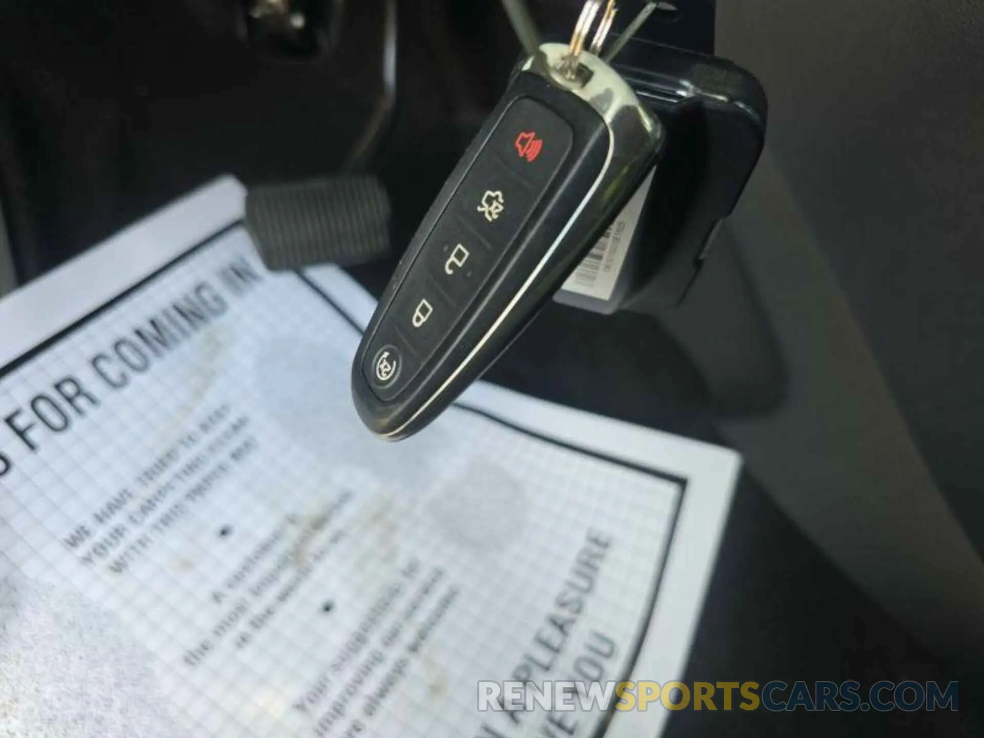13 Photograph of a damaged car 1FMCU0GD5KUC46625 FORD ESCAPE 2019