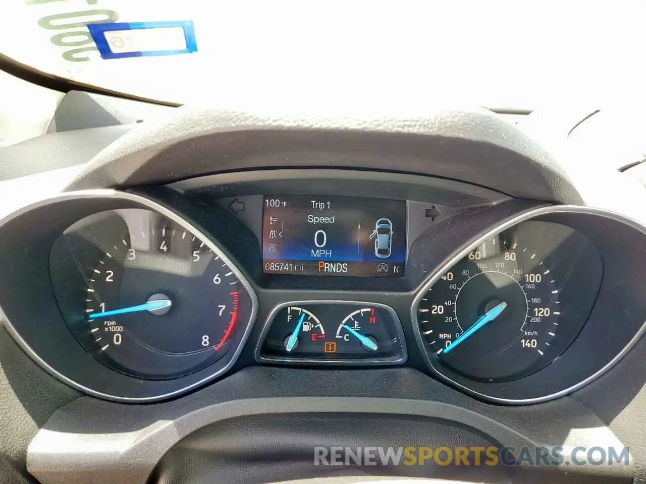 9 Photograph of a damaged car 1FMCU0GD6KUA04863 FORD ESCAPE 2019