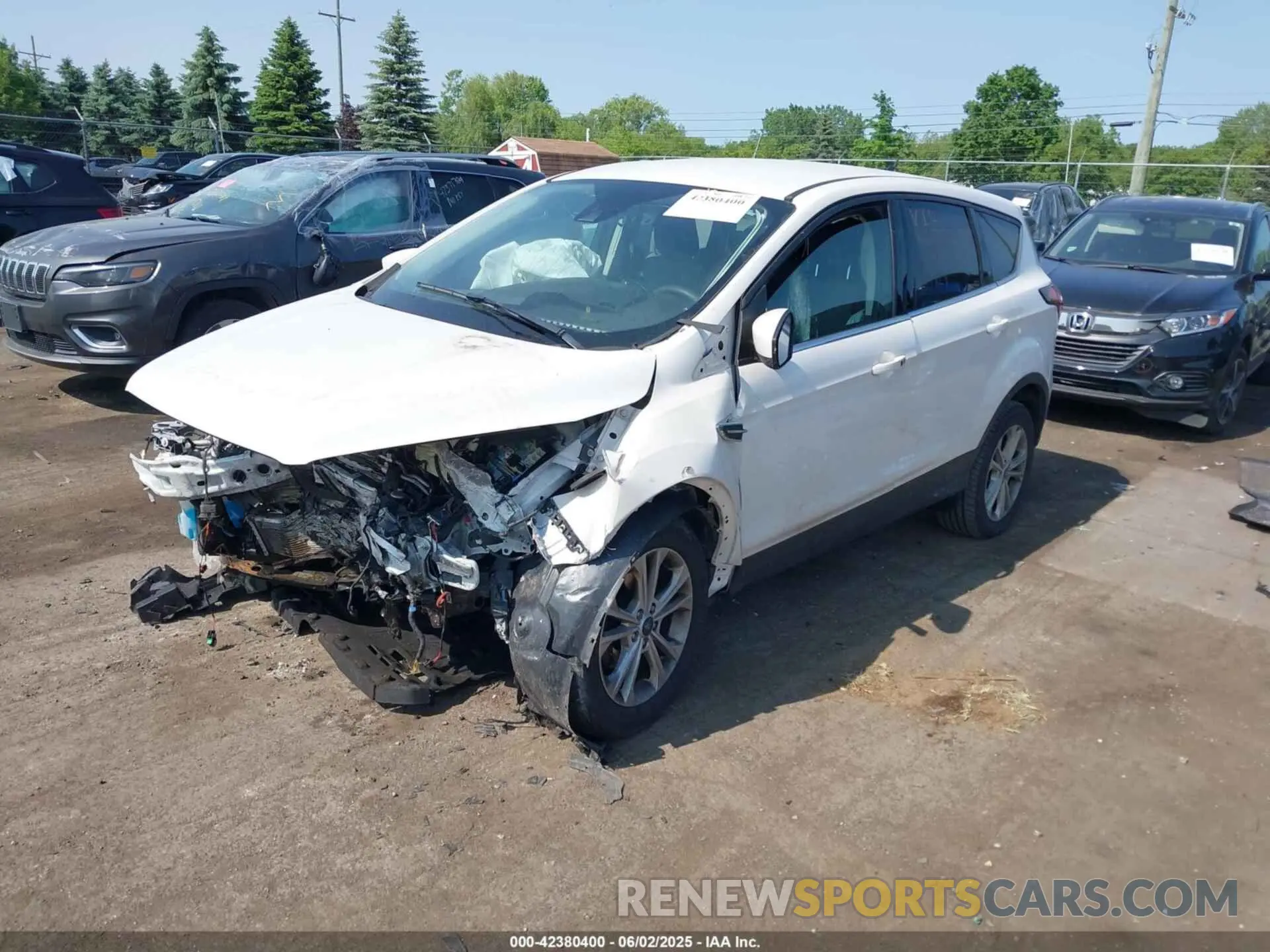 2 Photograph of a damaged car 1FMCU0GD6KUA40116 FORD ESCAPE 2019