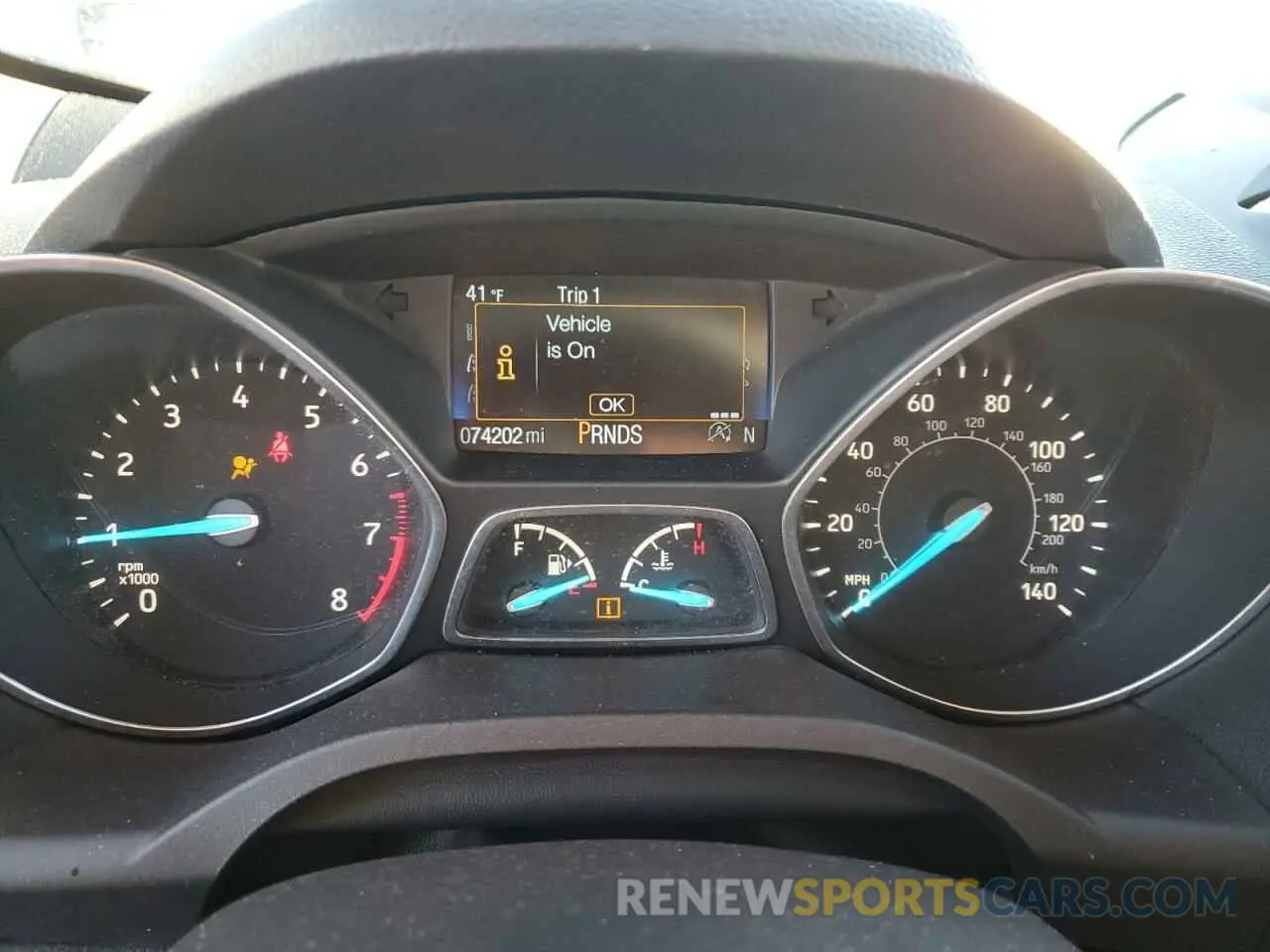 9 Photograph of a damaged car 1FMCU0GD6KUA44151 FORD ESCAPE 2019
