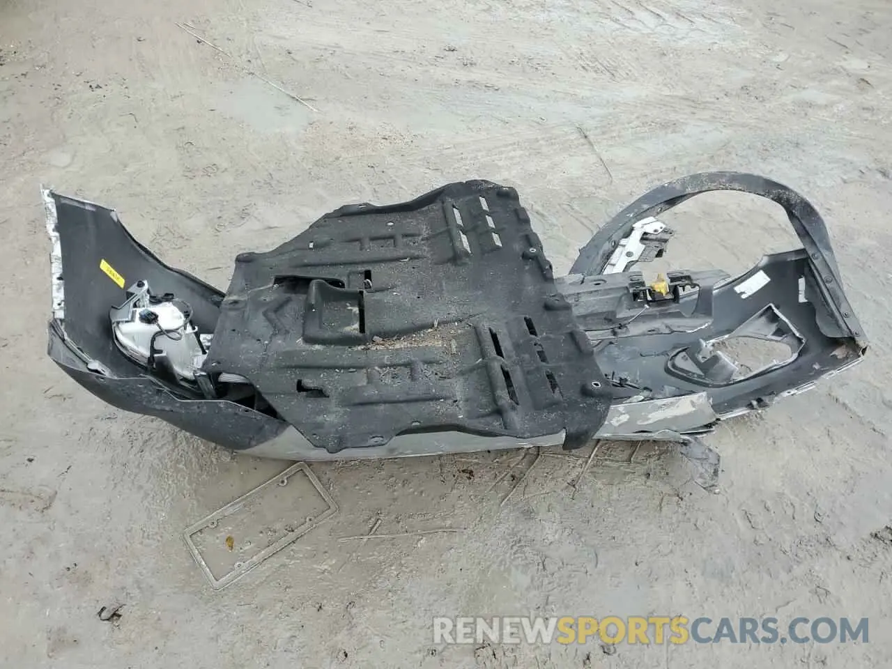 13 Photograph of a damaged car 1FMCU0GD6KUB10830 FORD ESCAPE 2019