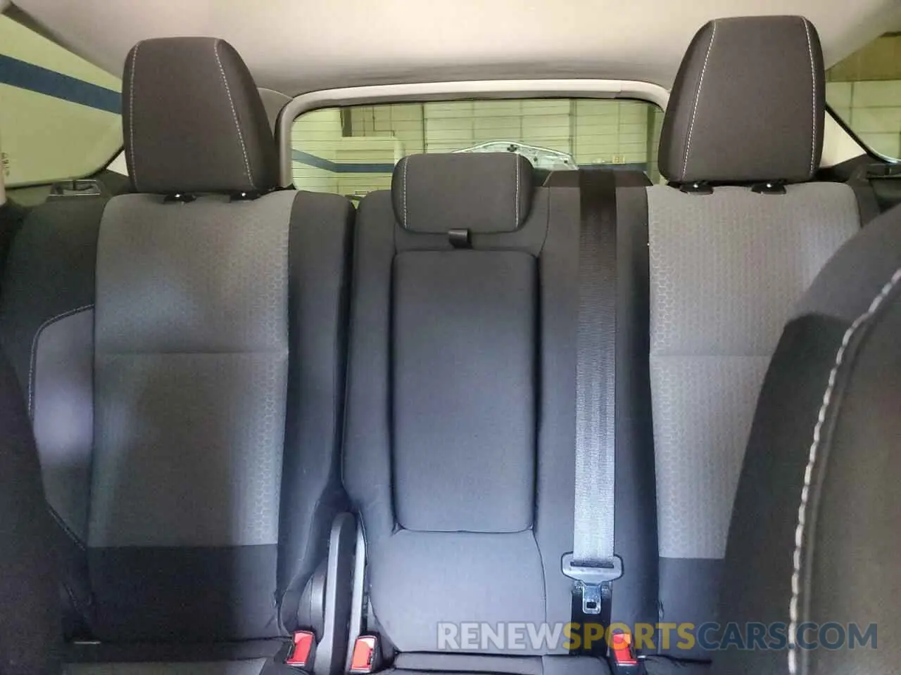 10 Photograph of a damaged car 1FMCU0GD7KUA02488 FORD ESCAPE 2019