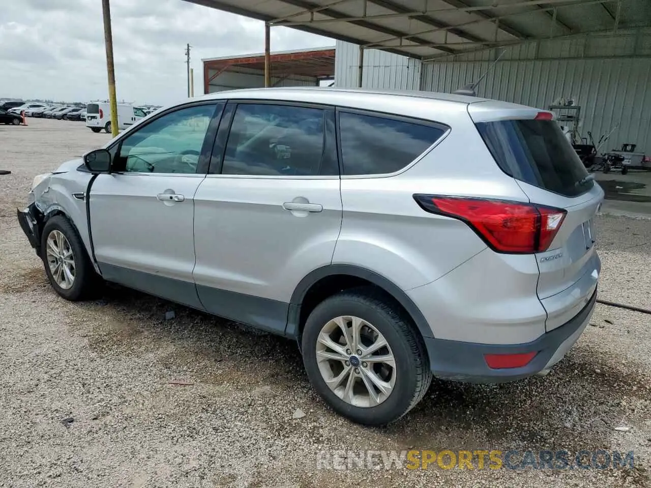 2 Photograph of a damaged car 1FMCU0GD7KUA26838 FORD ESCAPE 2019