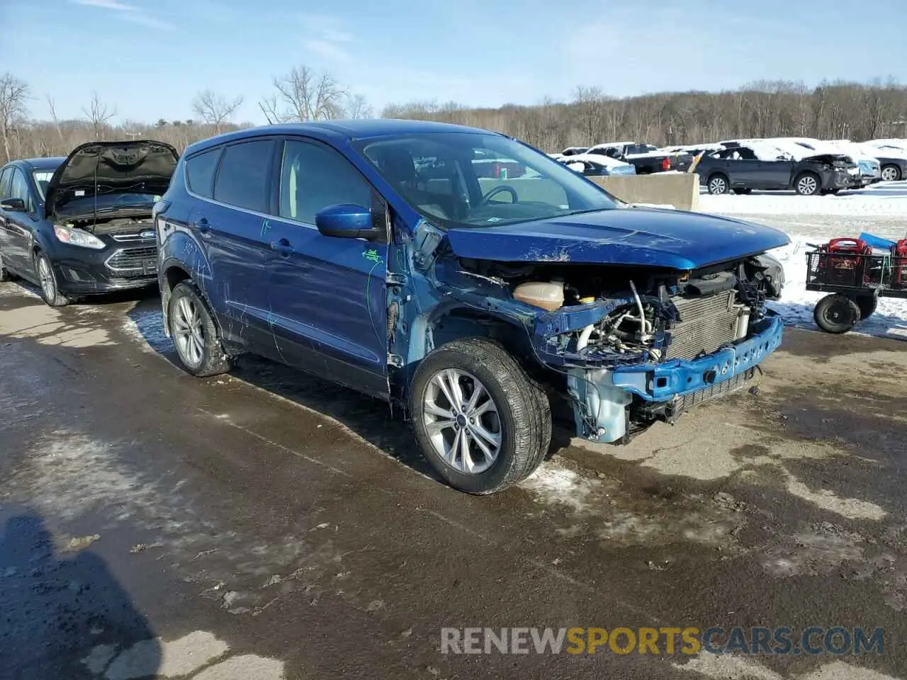 4 Photograph of a damaged car 1FMCU0GD7KUA36785 FORD ESCAPE 2019